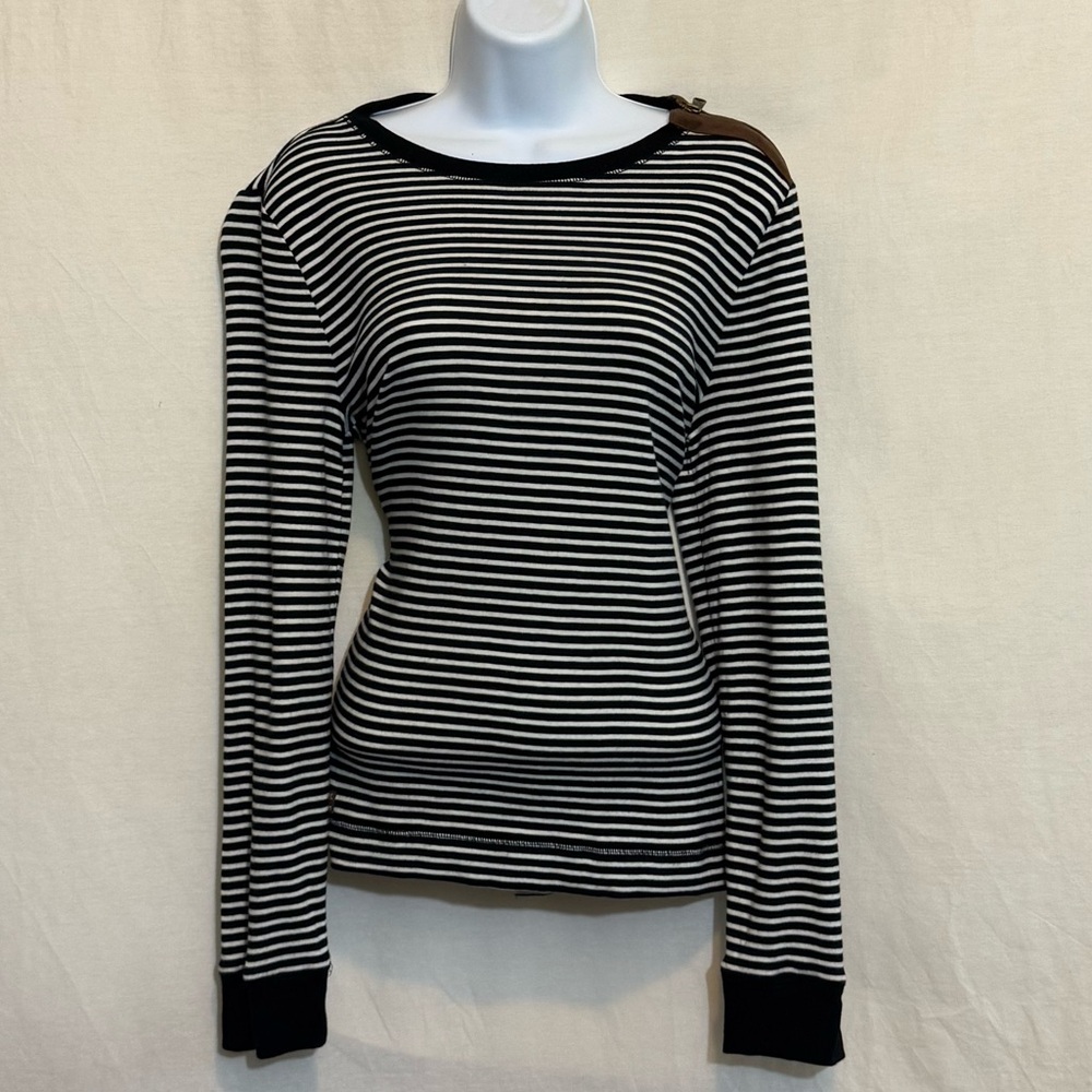 E-68 Lauren Ralph Lauren Black & White Stripe Long Sleeve pullover Blouse Sz M